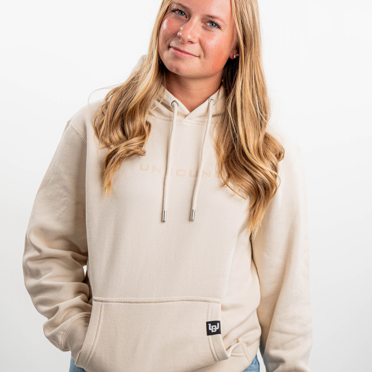 トップス BADBLOOD Beyond Soft Cutout Hood - Cream BADBLOOD Beyond Soft Cutout Hood - Cream